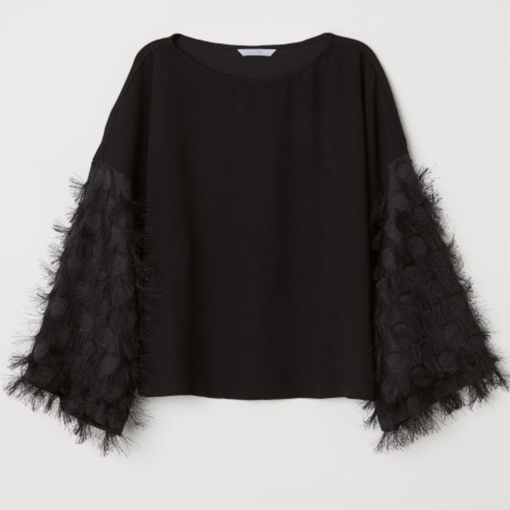 Wide cut top
